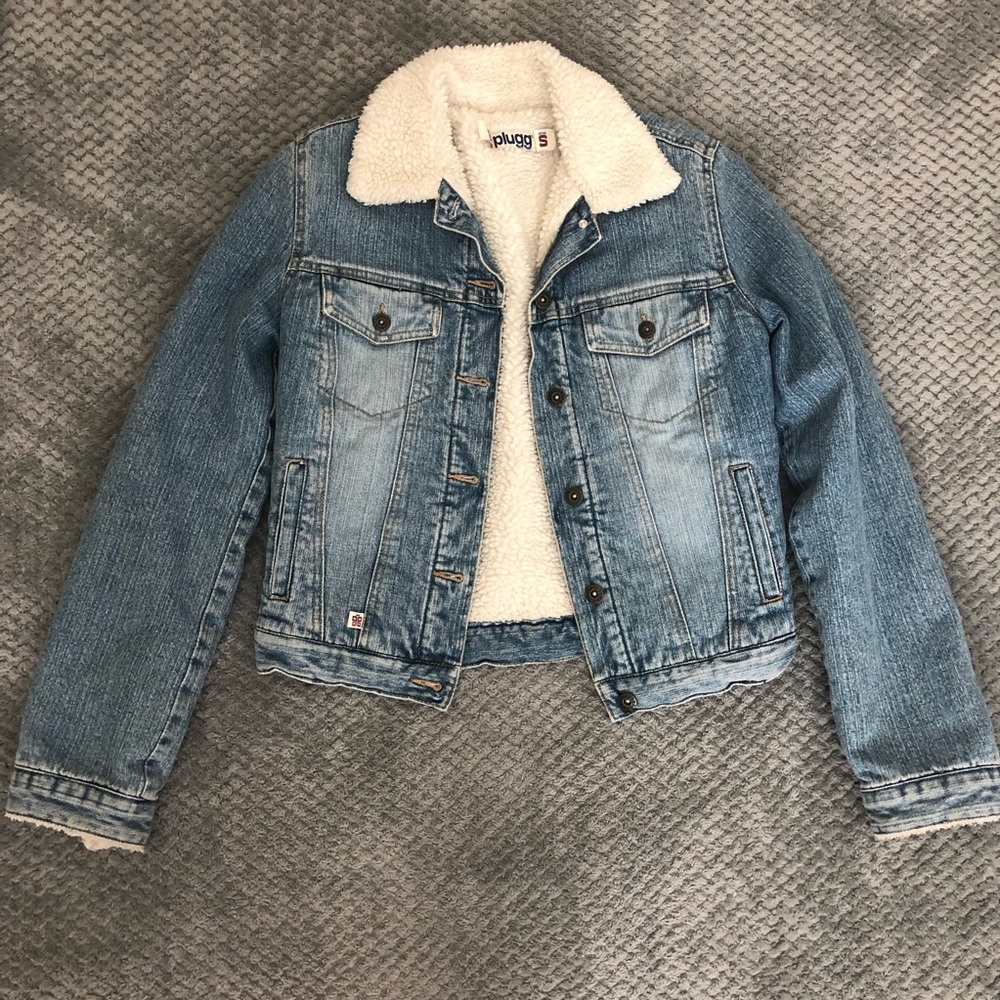 Jean jacket with fur